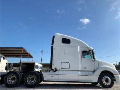 USED 2013 FREIGHTLINER COLUMBIA 120 GLIDER KIT TRUCK #3063-6