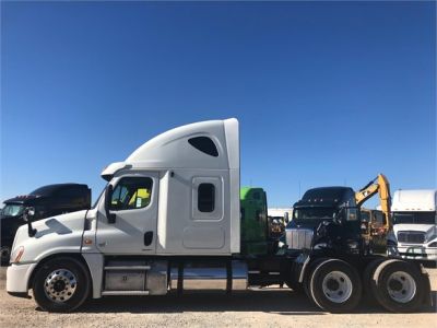 USED 2012 FREIGHTLINER CASCADIA 125 DAYCAB TRUCK #3075-5