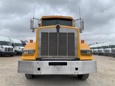 USED 2014 KENWORTH T800 DAYCAB TRUCK #3142-2