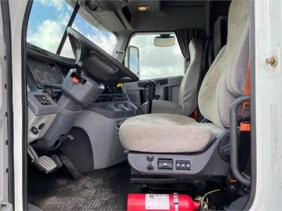 USED 2016 FREIGHTLINER COLUMBIA 120 GLIDER KIT TRUCK #3382-16
