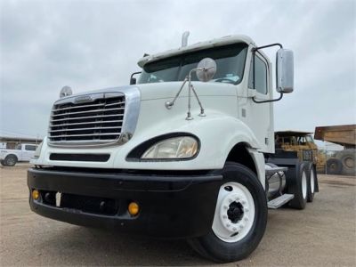 USED 2007 FREIGHTLINER COLUMBIA 120 DAYCAB TRUCK #3397-3