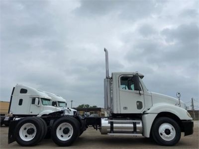 USED 2007 FREIGHTLINER COLUMBIA 120 DAYCAB TRUCK #3397-4
