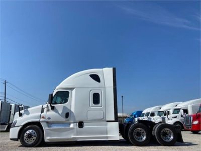 USED 2018 FREIGHTLINER CASCADIA 125 SLEEPER TRUCK #3462-5