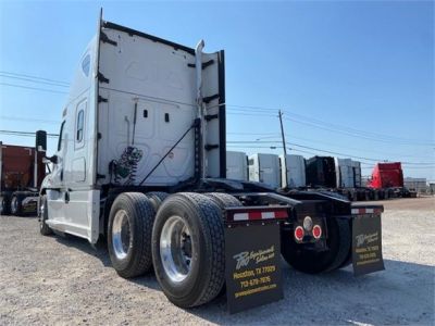 USED 2018 FREIGHTLINER CASCADIA 125 SLEEPER TRUCK #3462-6