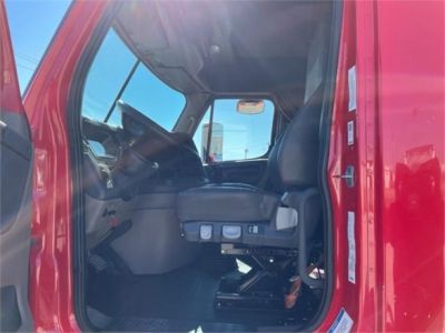 USED 2017 FREIGHTLINER CASCADIA 125 SLEEPER TRUCK #3471-15