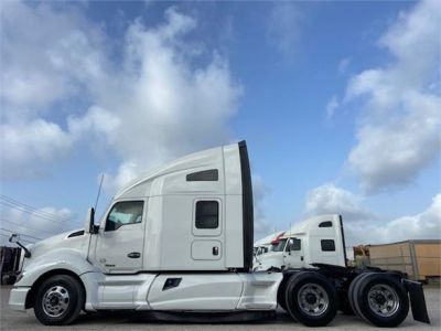 USED 2017 KENWORTH T680 SLEEPER TRUCK #3497-5