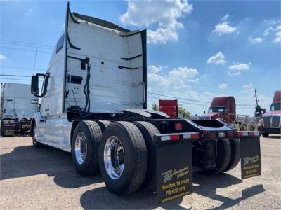 USED 2018 VOLVO VNL64T670 SLEEPER TRUCK #3517-5