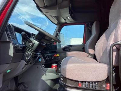 USED 2018 INTERNATIONAL LT SLEEPER TRUCK #3519-15