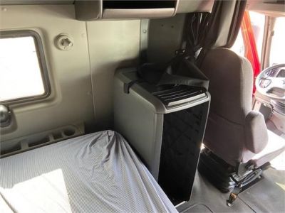 USED 2018 INTERNATIONAL LT SLEEPER TRUCK #3519-24