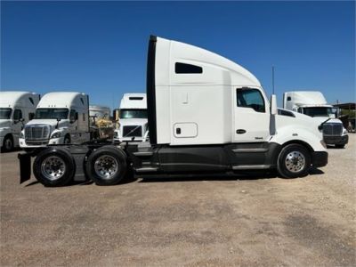 USED 2019 KENWORTH T680 SLEEPER TRUCK #3523-7