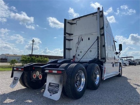 USED 2018 FREIGHTLINER CASCADIA TANDEM AXLE SLEEPER TRUCK #3536-7