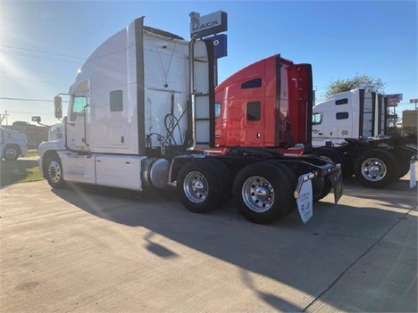 USED 2020 MACK ANTHEM SLEEPER TRUCK #3543-26