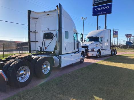 USED 2020 MACK ANTHEM SLEEPER TRUCK #3545-5