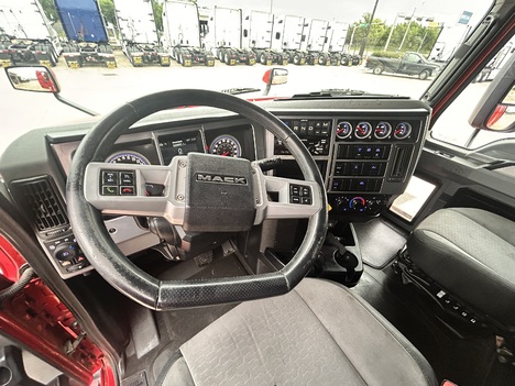 USED 2020 MACK ANTHEM SLEEPER TRUCK #3552-12