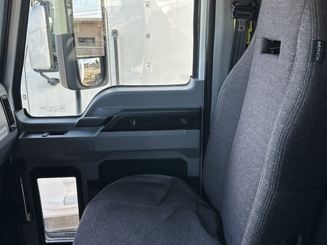 USED 2020 MACK ANTHEM SLEEPER TRUCK #3568-9