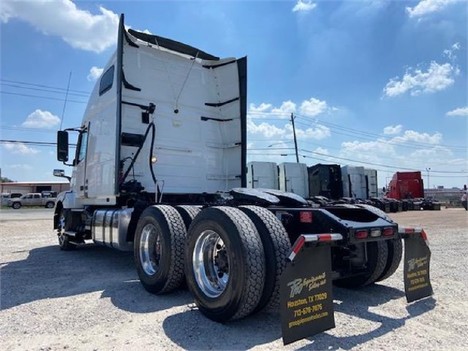 USED 2016 VOLVO VNL42670 SLEEPER TRUCK #3574-6