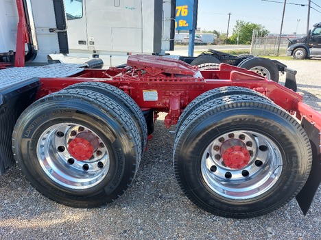 USED 2016 VOLVO VNL64T780 SLEEPER TRUCK #3575-8