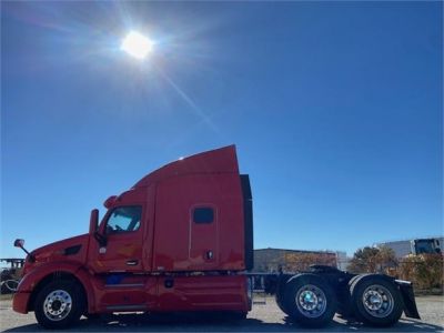 USED 2020 PETERBILT 579 SLEEPER TRUCK #3581-5