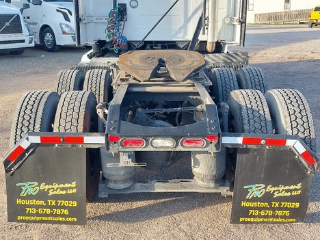 USED 2020 VOLVO VNL64T760 SLEEPER TRUCK #3582-9