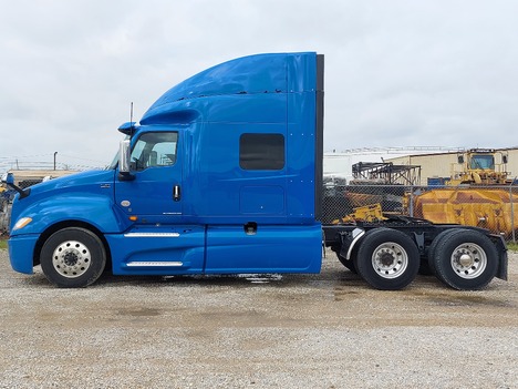 USED 2019 INTERNATIONAL LT625 SLEEPER TRUCK #3602-4