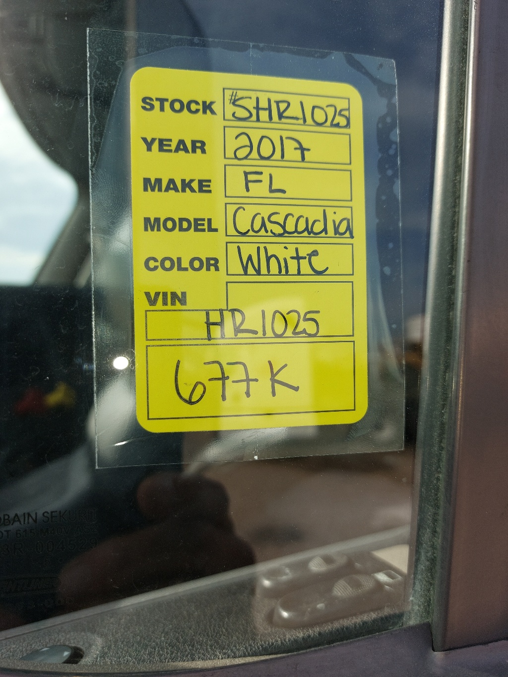 used-2017-freightliner-cascadia-sleeper-for-sale-in-tx-3609