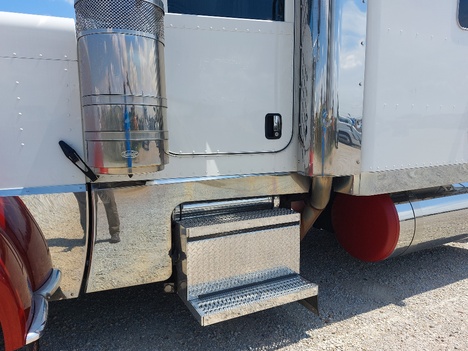 USED 2018 PETERBILT 379 SLEEPER TRUCK #3614-10