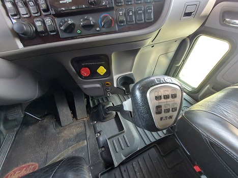 USED 2018 PETERBILT 379 SLEEPER TRUCK #3614-25