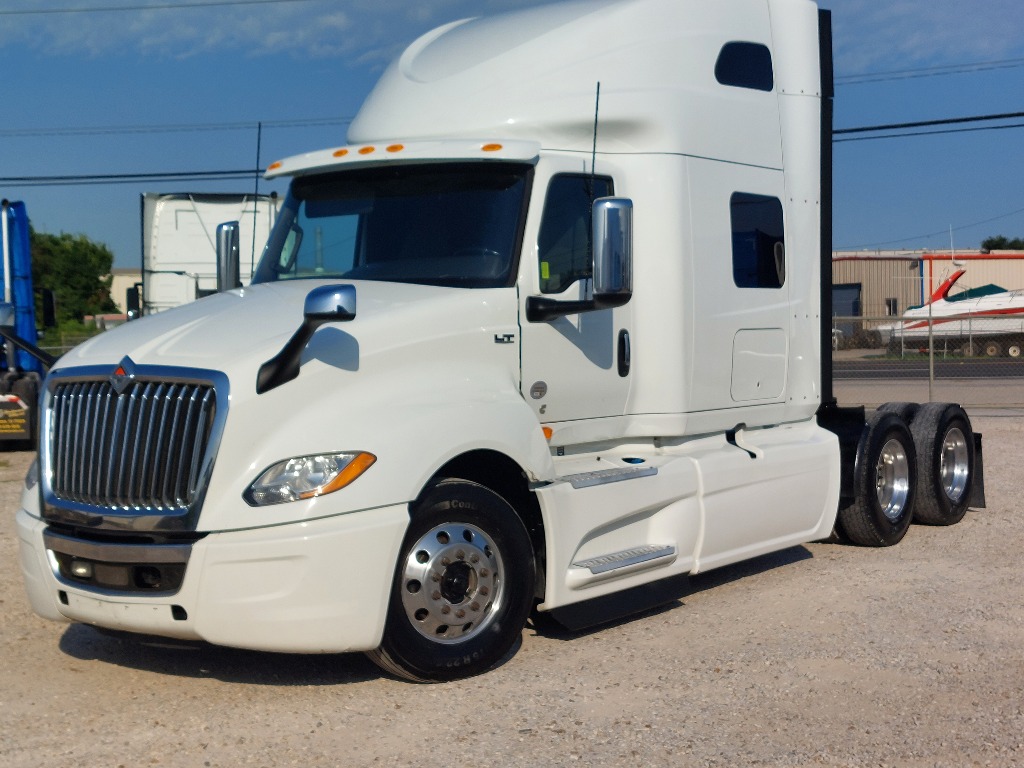 USED 2019 INTERNATIONAL LT625 SLEEPER FOR SALE IN TX 3626