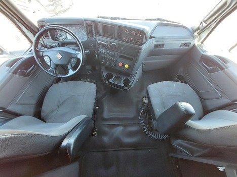 USED 2019 INTERNATIONAL LT625 SLEEPER TRUCK #3628-27