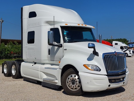 USED 2019 INTERNATIONAL LT625 SLEEPER TRUCK #3628-4