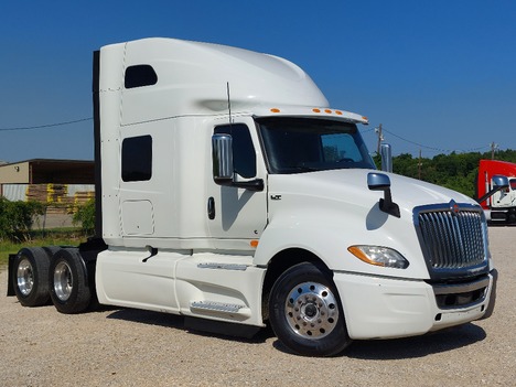 USED 2019 INTERNATIONAL LT625 SLEEPER TRUCK #3629-3