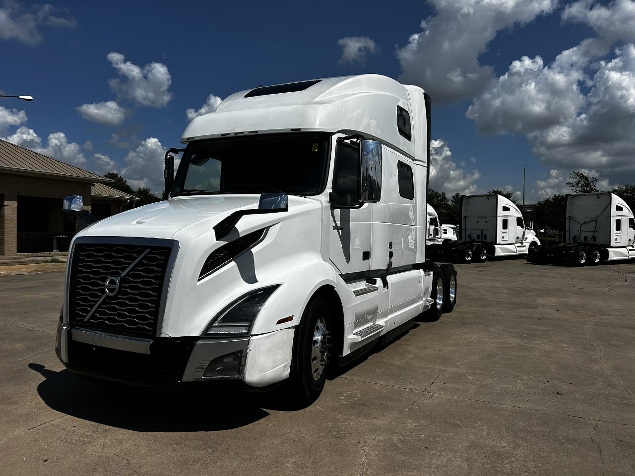 2020 VOLVO 860 Sleeper #1 2020 VOLVO 860 Sleeper #1