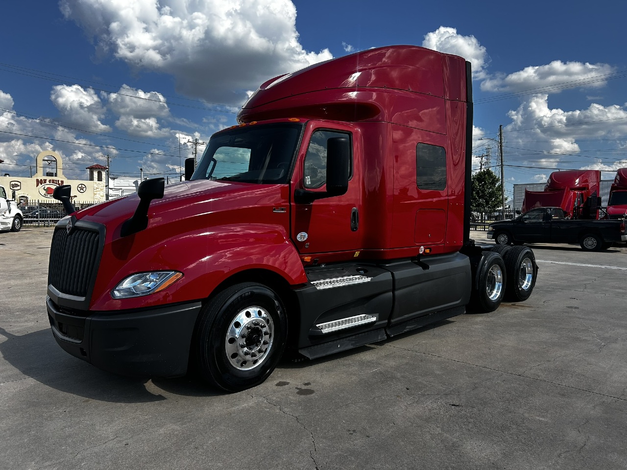 2020 INTERNATIONAL LT Sleeper #1 2020 INTERNATIONAL LT Sleeper #1