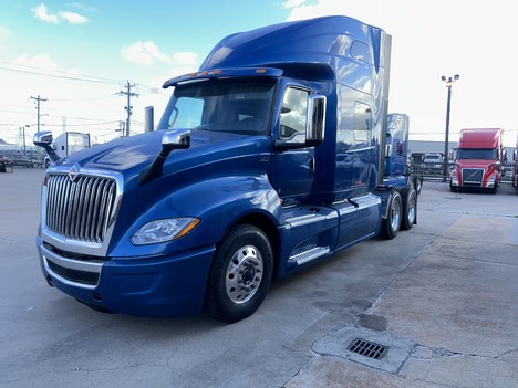 2023 INTERNATIONAL LT Sleeper #3837