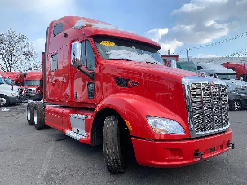 2015 Peterbilt 587 Tandem Axle Sleeper For Sale 1855