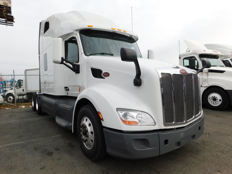 2022-peterbilt-579-epio-tandem-axle-sleeper #3053