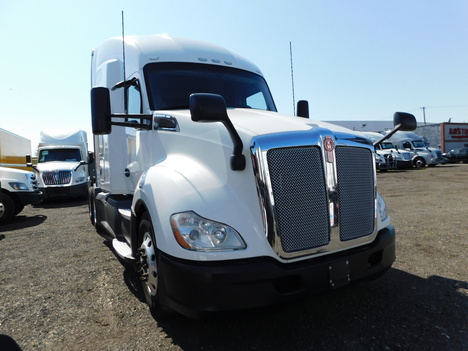 2021 KENWORTH t-680 Single Axle Sleeper #3115