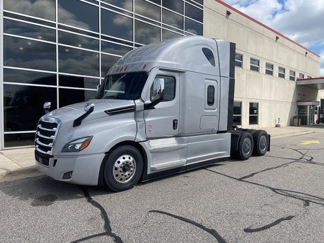2026 FREIGHTLINER CASCADIA 126 Tandem Axle Sleeper #1783