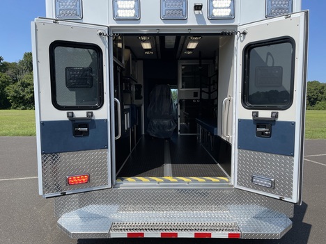 REMOUNTED 2023 FORD E450 TYPE III AMBULANCE TRUCK #$vid