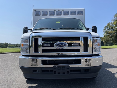 REMOUNTED 2023 FORD E450 TYPE III AMBULANCE TRUCK #$vid