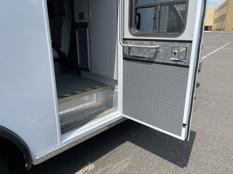 REMOUNTED 2023 FORD E450 TYPE III AMBULANCE TRUCK #$vid