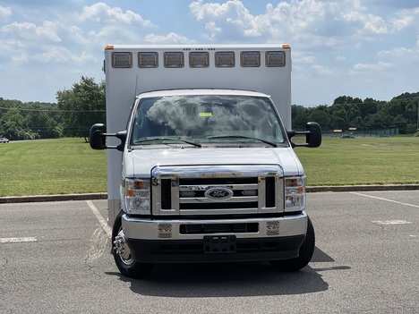 REMOUNTED 2023 FORD E450 TYPE III AMBULANCE TRUCK #$vid