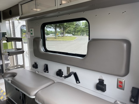 REMOUNTED 2023 FORD E350 TYPE III AMBULANCE TRUCK #$vid