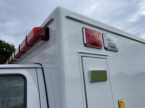 REMOUNTED 2023 FORD E350 TYPE III AMBULANCE TRUCK #$vid