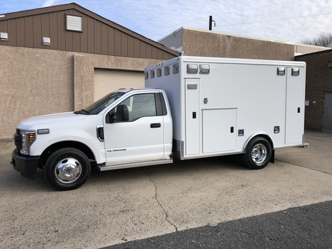REMOUNTED 2023 FORD F350 TYPE I AMBULANCE TRUCK #$vid