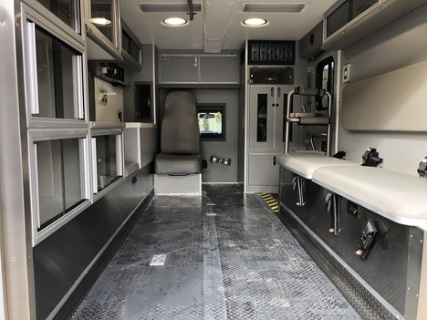 REMOUNTED 2023 FORD F350 TYPE I AMBULANCE TRUCK #$vid