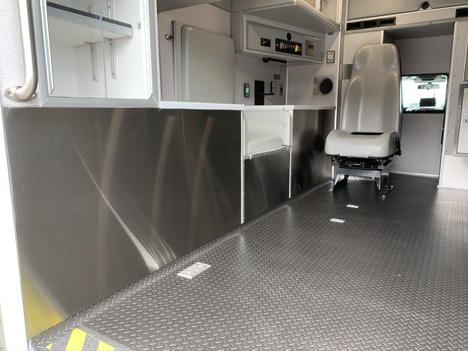 REMOUNTED 2023 FORD F350 TYPE I AMBULANCE TRUCK #$vid