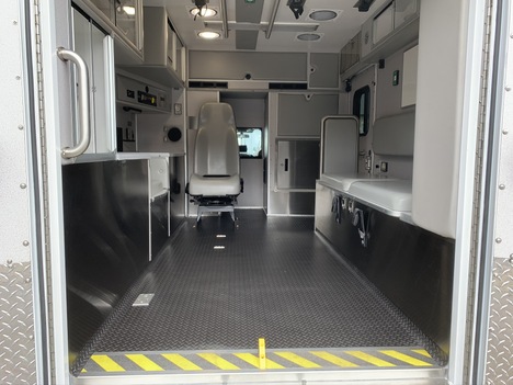 REMOUNTED 2023 FORD F350 TYPE I AMBULANCE TRUCK #$vid