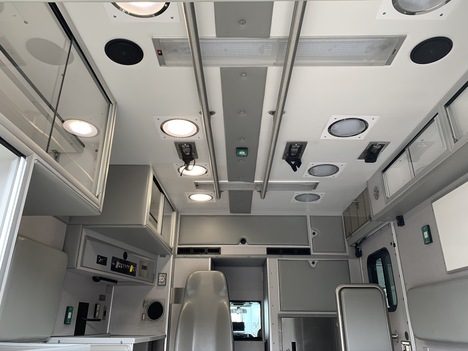 REMOUNTED 2023 FORD F350 TYPE I AMBULANCE TRUCK #$vid