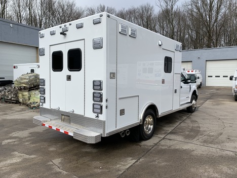 REMOUNTED 2023 FORD F350 TYPE I AMBULANCE TRUCK #$vid